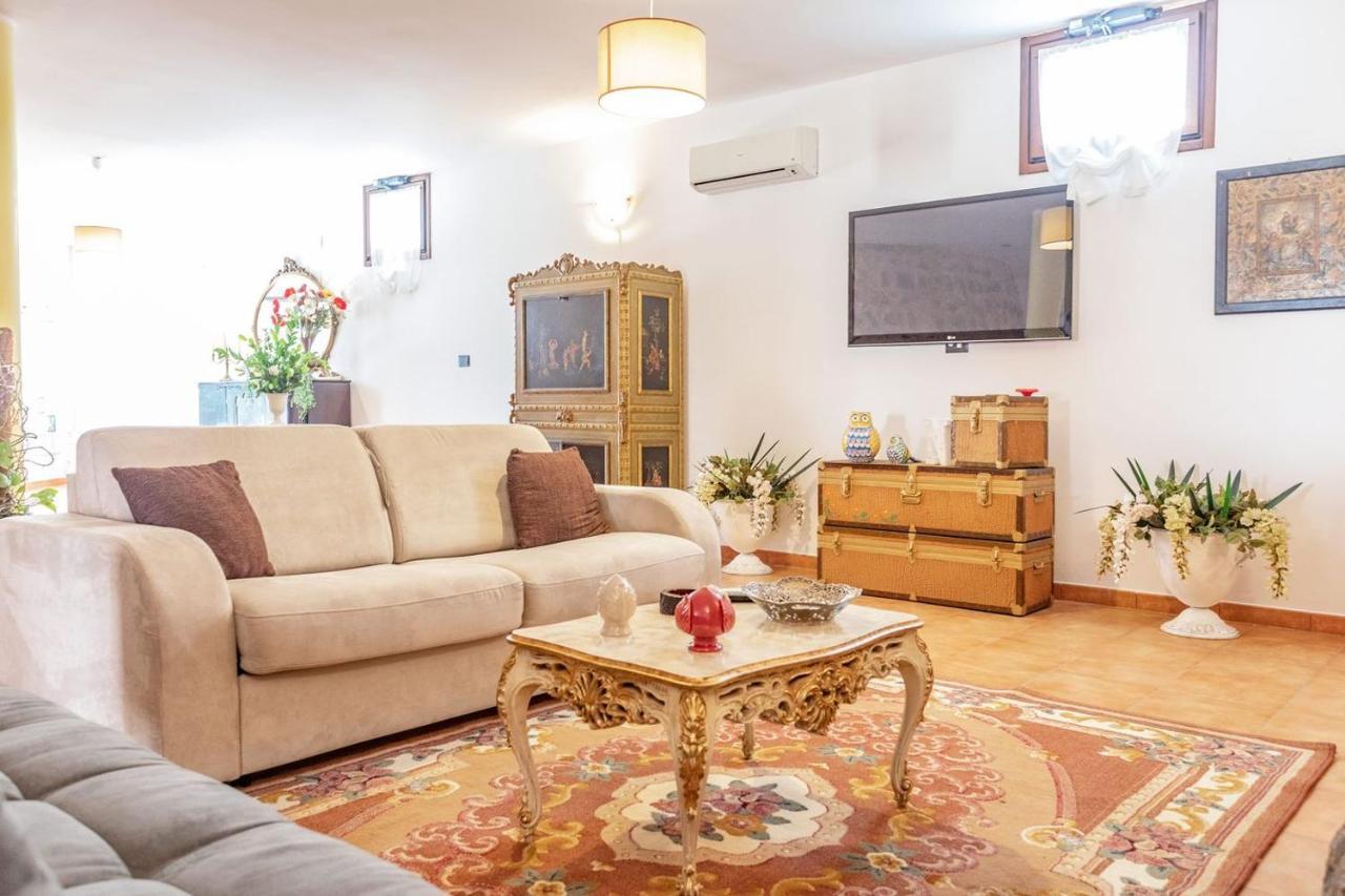 Villa Stracca Con Ampio Spazio Esterno Capilungo Ngoại thất bức ảnh